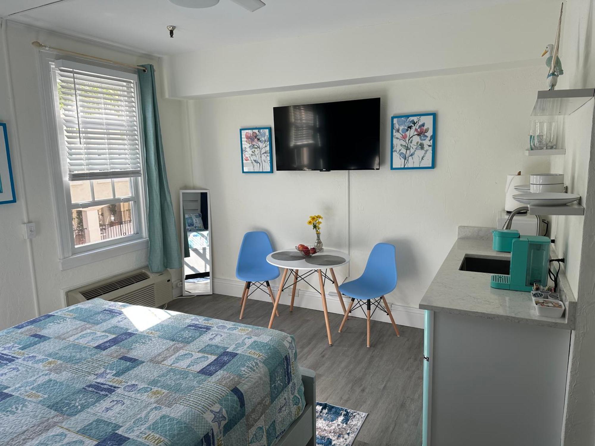 Cozy Studio In The Heart Of The Palm Beach Island - Free Valet Service Esterno foto